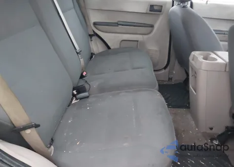 2008 Ford Escape Xls/Xls Manual from USA, damaged, VIN 1FMCU02Z58KC68583